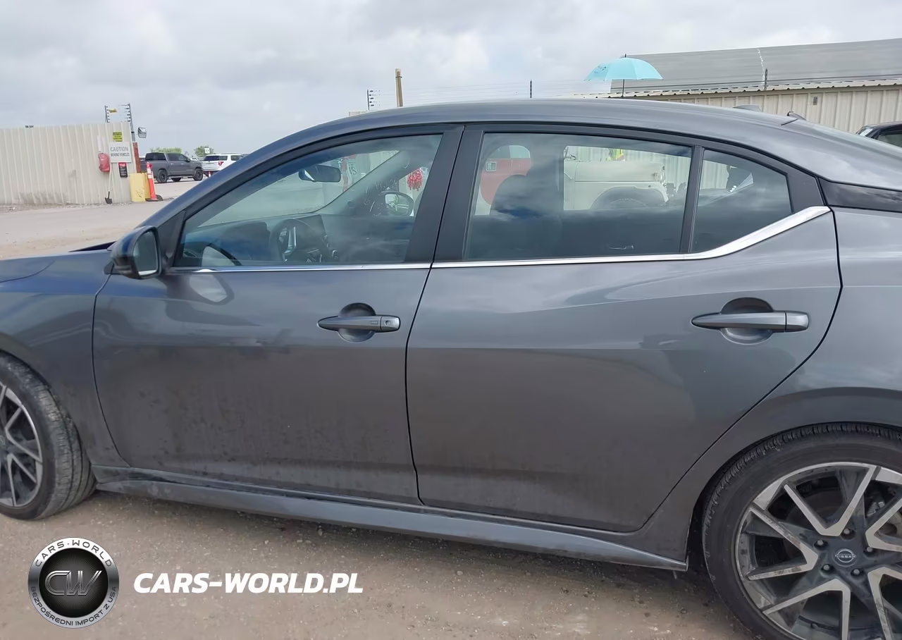 2025 Nissan Sentra Sr VIN:3N1AB8DV0SY310163 - 14