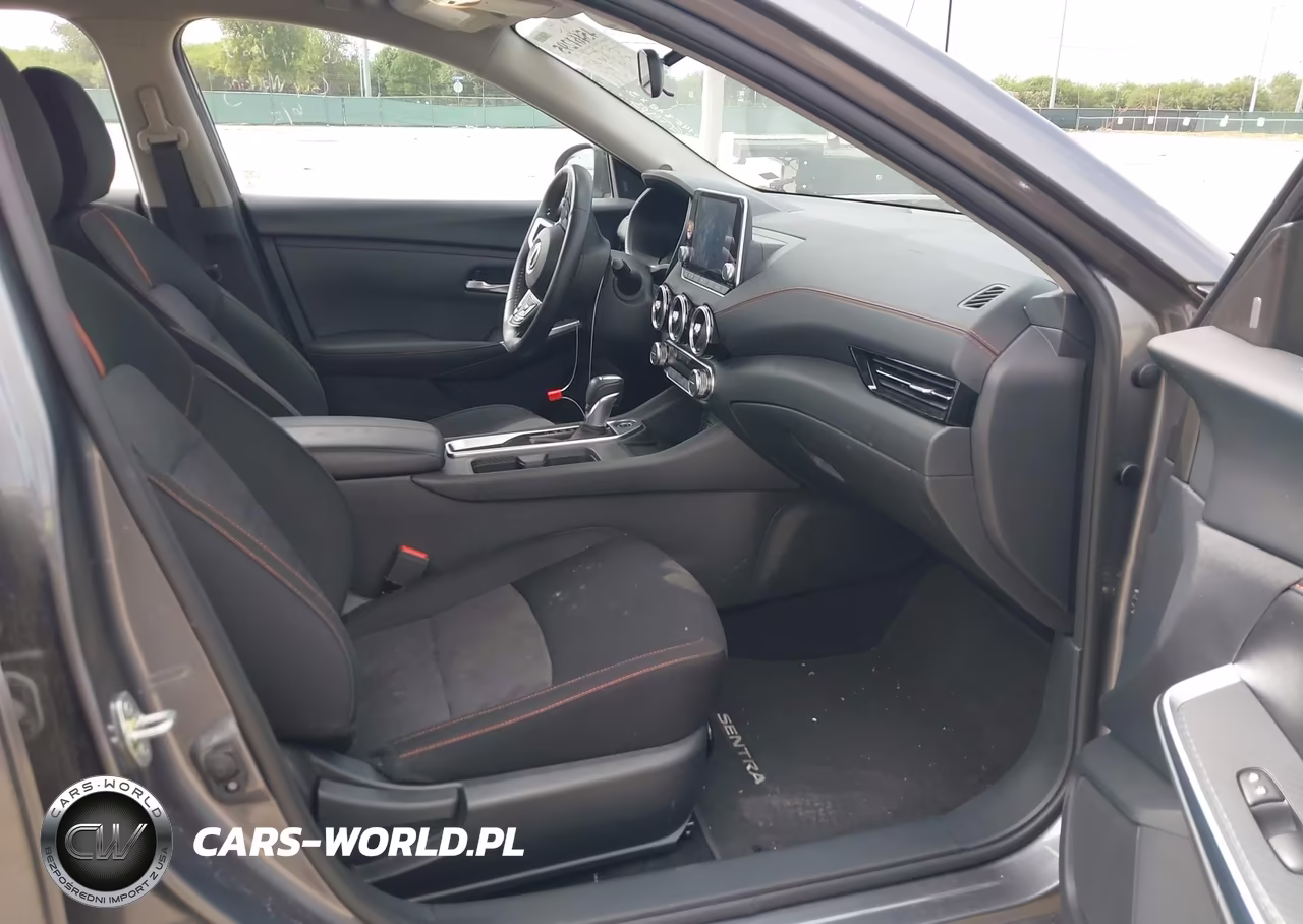 2025 Nissan Sentra Sr VIN:3N1AB8DV0SY310163 - 5