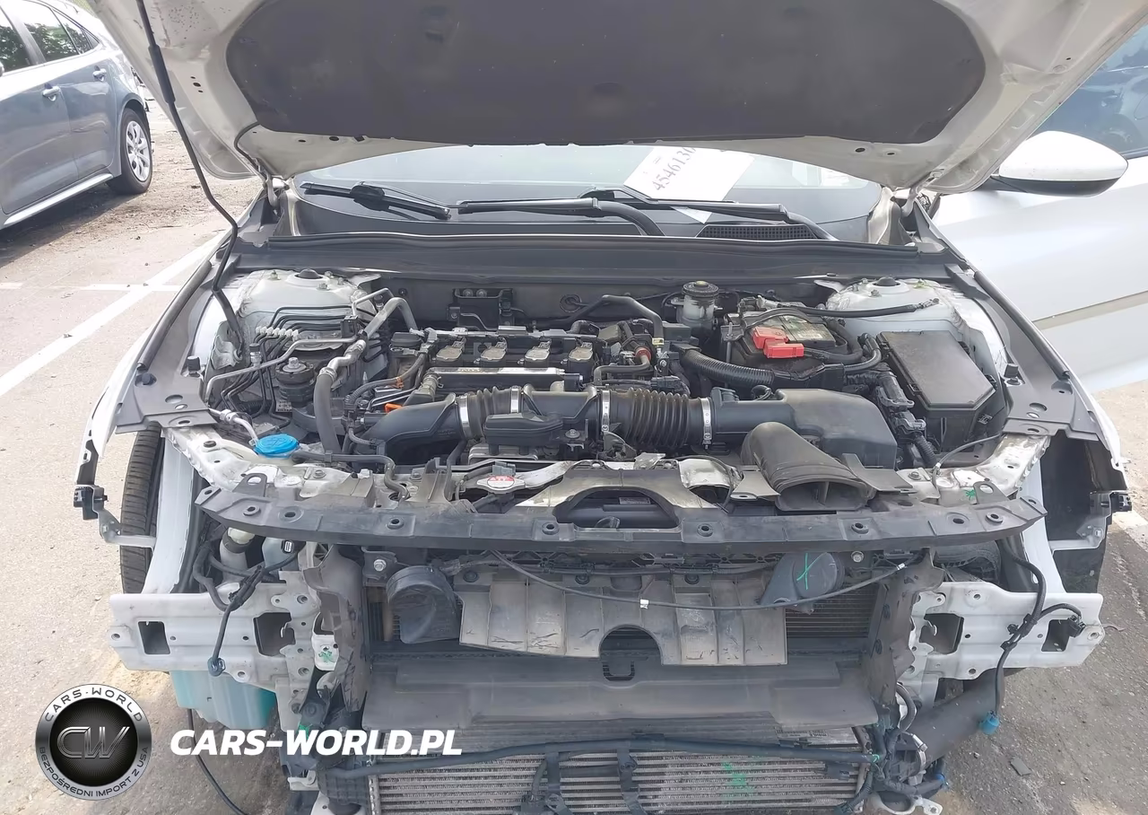 2018 Honda Accord Sport VIN:1HGCV1F31JA101261 - 10