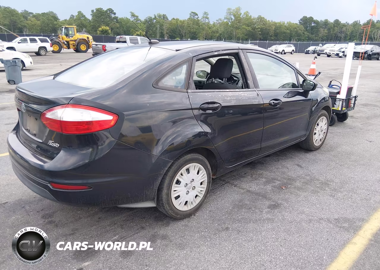 2014 Ford Fiesta S VIN:3FADP4AJ6EM189145 - 4