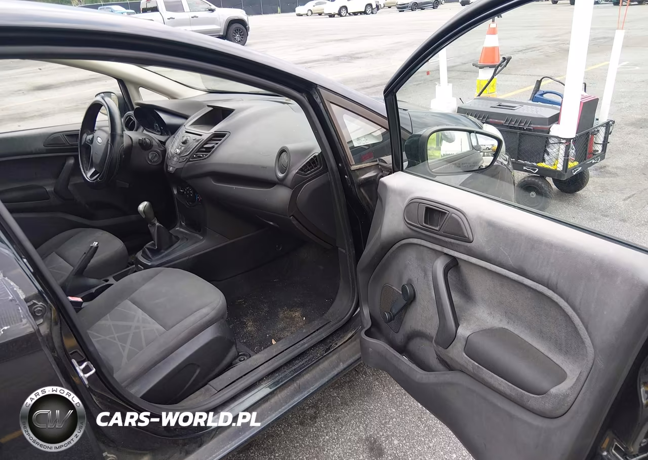 2014 Ford Fiesta S VIN:3FADP4AJ6EM189145 - 5