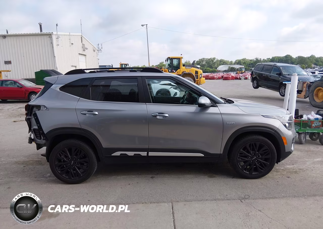 2022 Kia Seltos Nightfall Edition VIN:KNDEUCA20N7245052 - 14