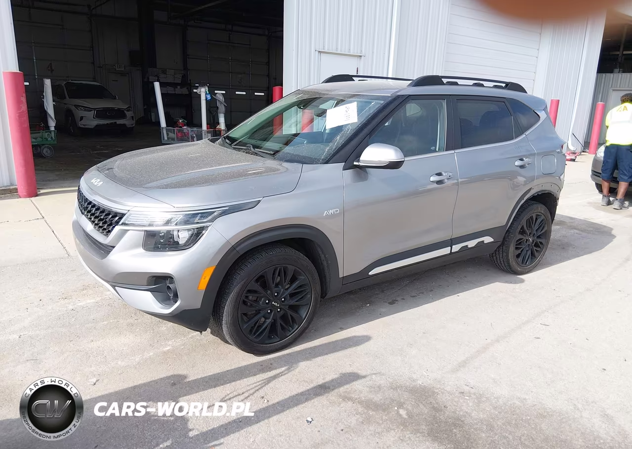 2022 Kia Seltos Nightfall Edition VIN:KNDEUCA20N7245052 - 2