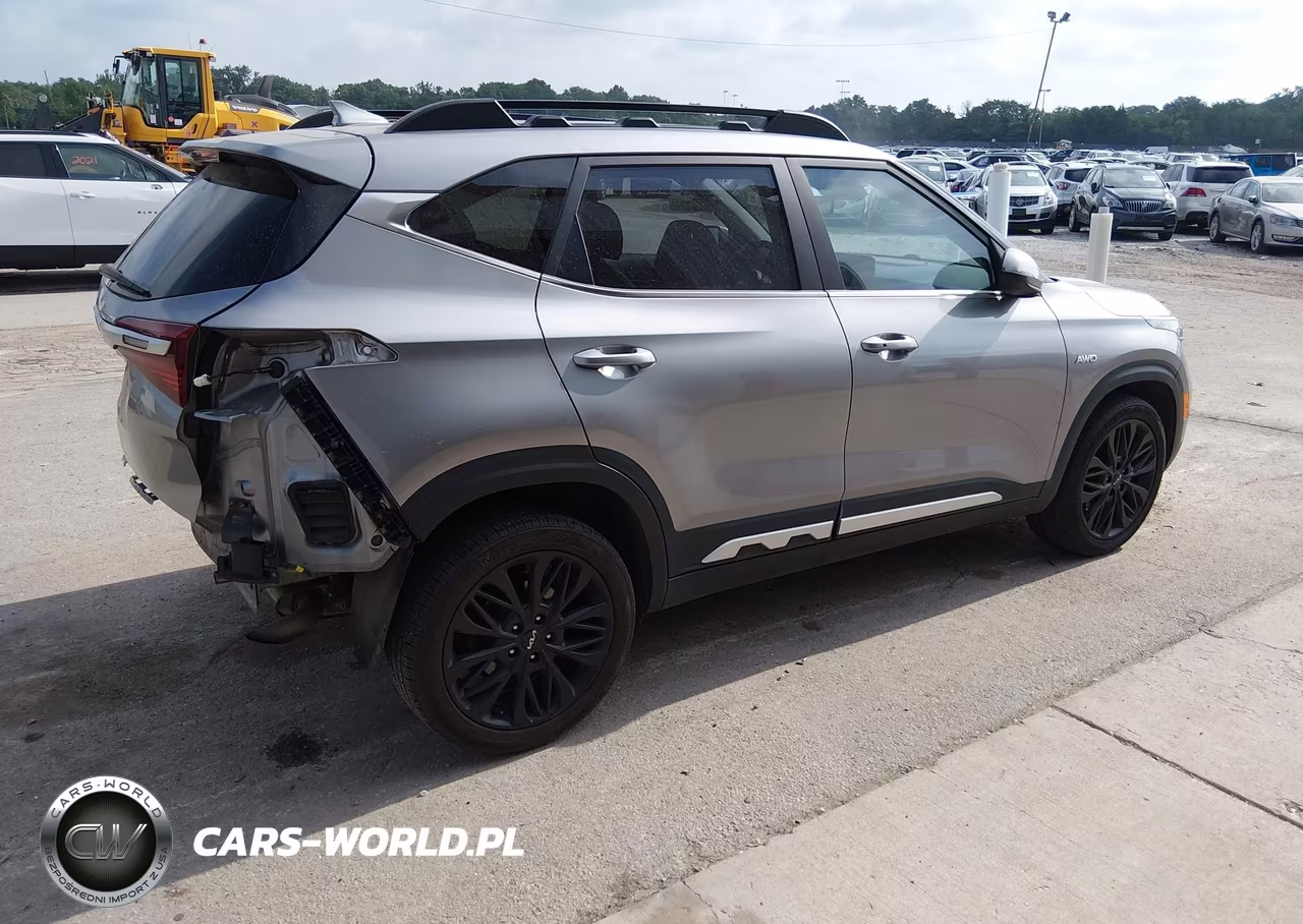 2022 Kia Seltos Nightfall Edition VIN:KNDEUCA20N7245052 - 4