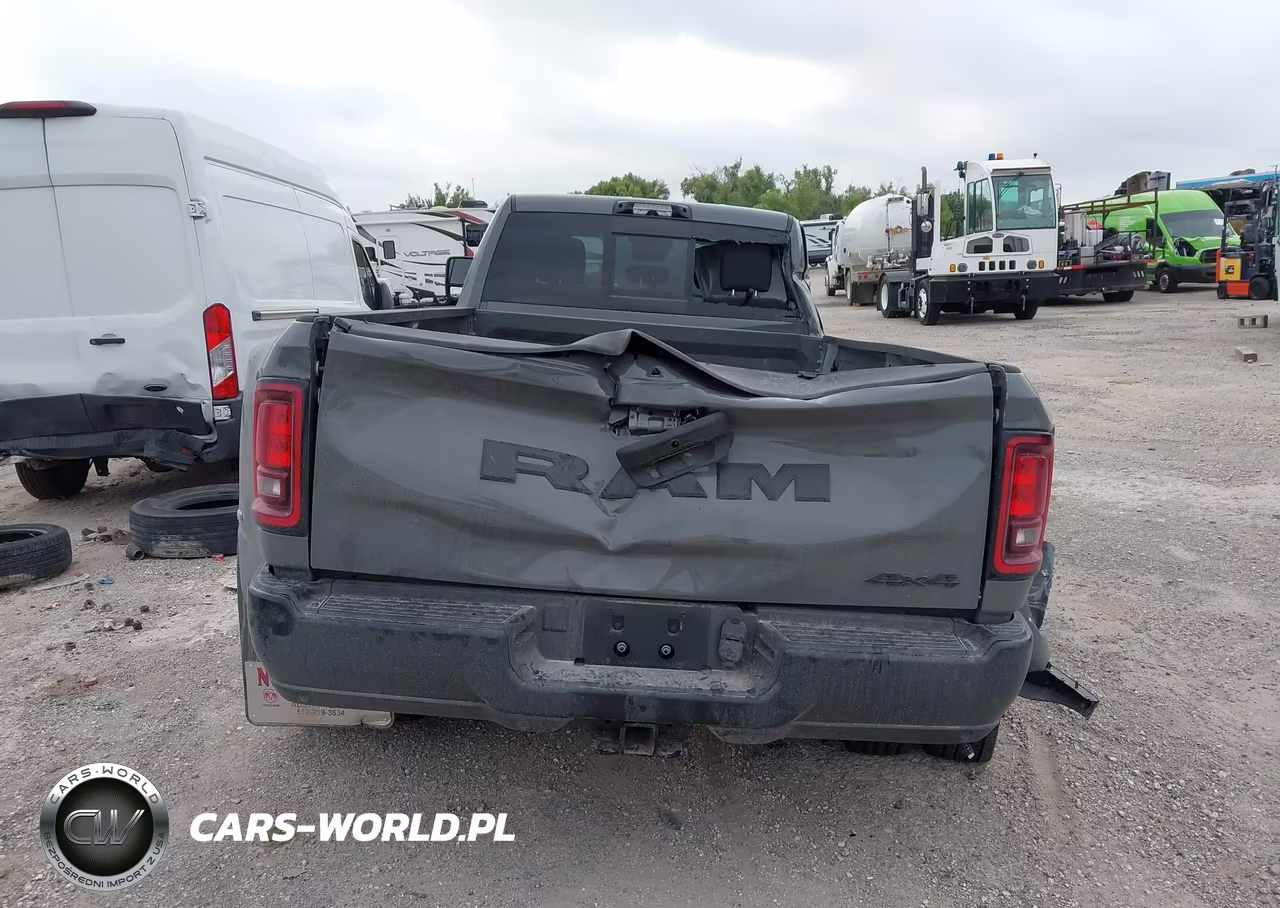 2026 Ram 3500 Tradesman 4X4 8' Box VIN:3C63RRGL1TG328784 - 16