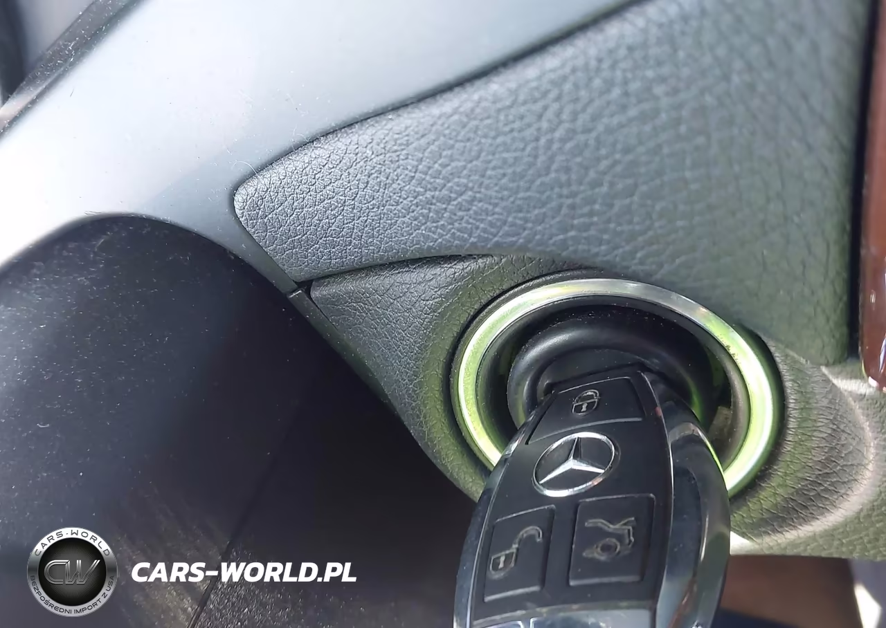 2012 Mercedes-Benz C 300 Sport 4Matic VIN:WDDGF8BB0CR203275 - 11