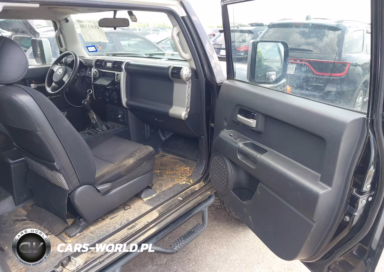 2007 Toyota Fj Cruiser VIN:JTEBU11F470014575 - 5