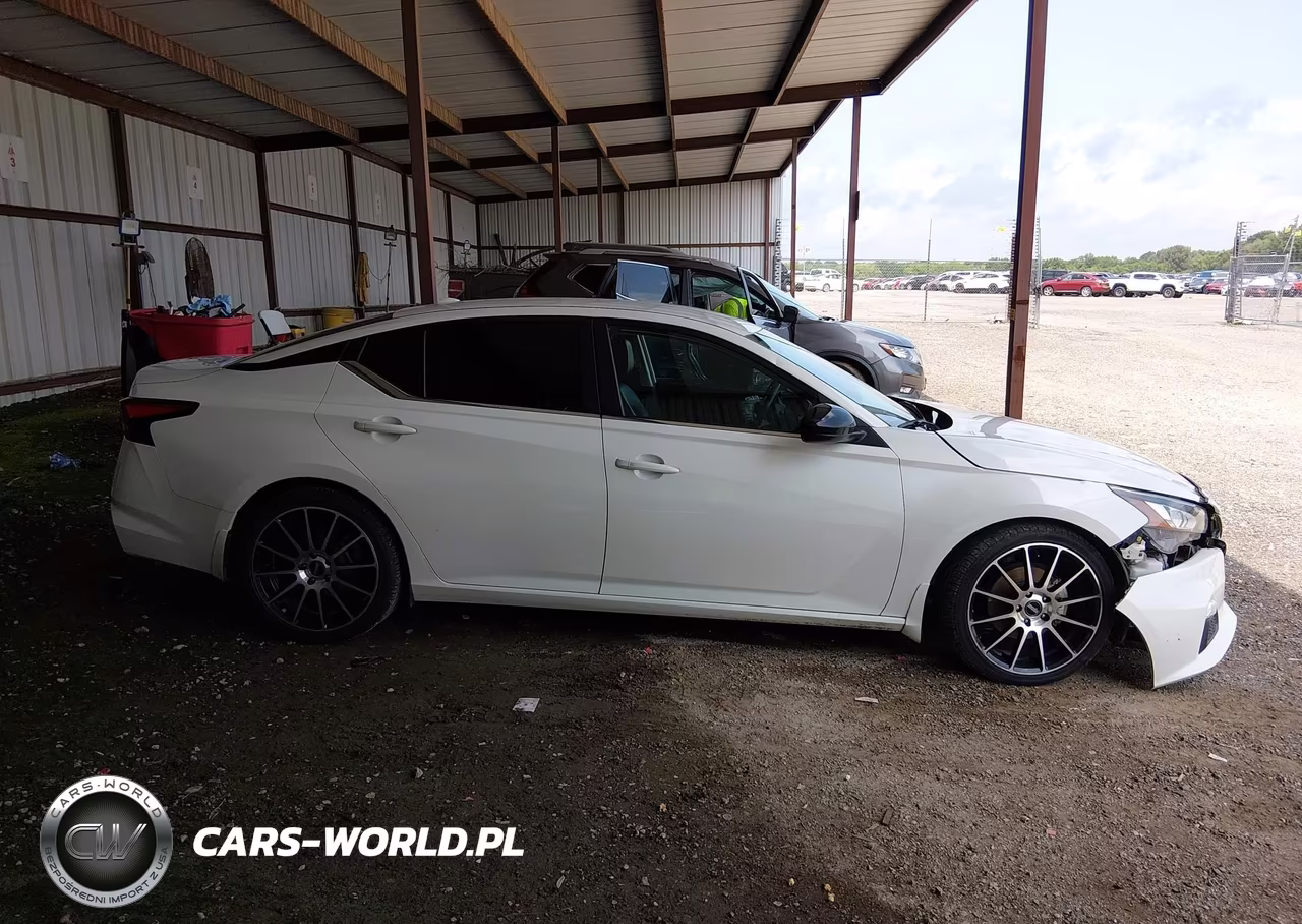2019 Nissan Altima 2.5 Sr VIN:1N4BL4CV5KC174104 - 13