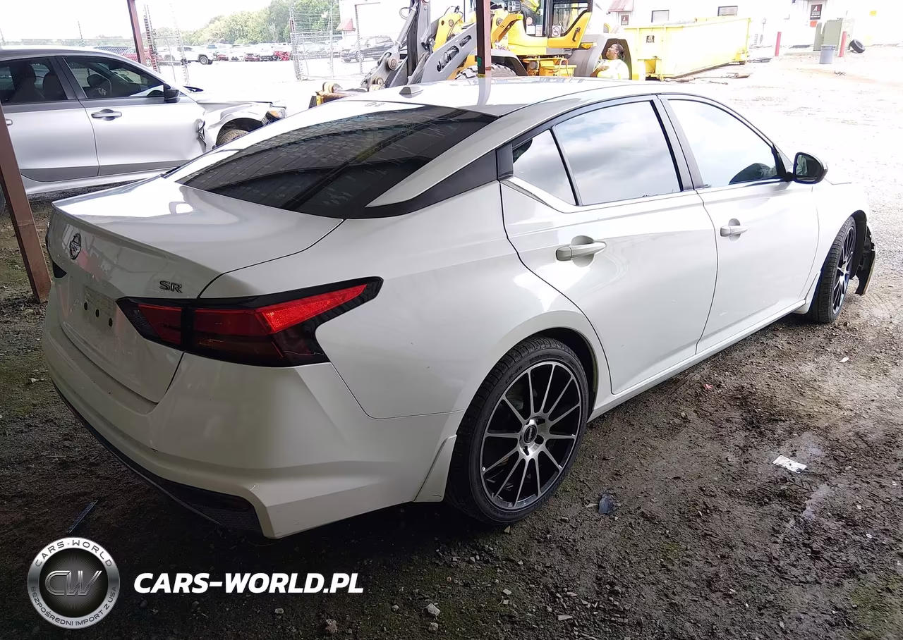 2019 Nissan Altima 2.5 Sr VIN:1N4BL4CV5KC174104 - 4