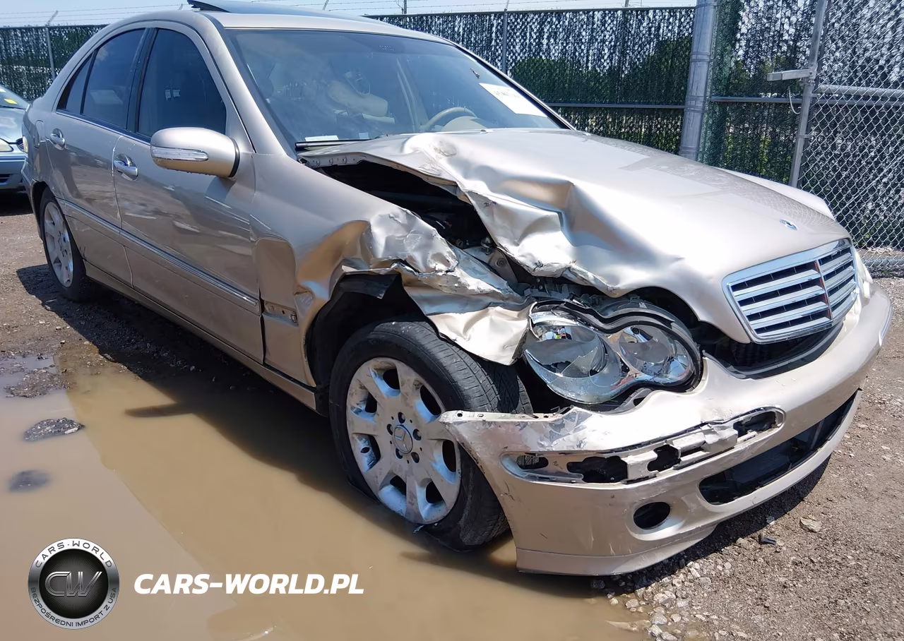 2005 Mercedes-Benz C 240 Luxury VIN:WDBRF61J75F679154 - 6