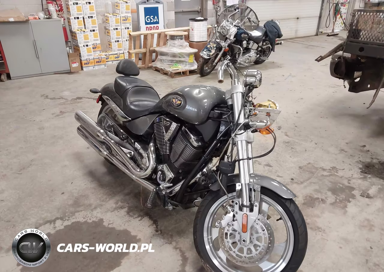 2008 Victory Motorcycles Hammer – zdjęcie 1 z 13