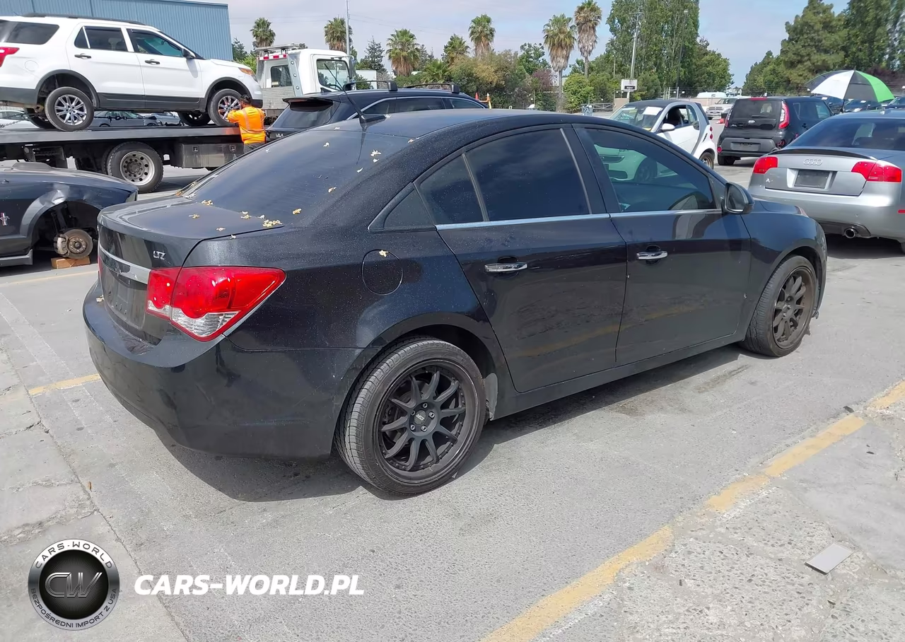2014 Chevrolet Cruze Ltz VIN:1G1PG5SB2E7112621 - 4