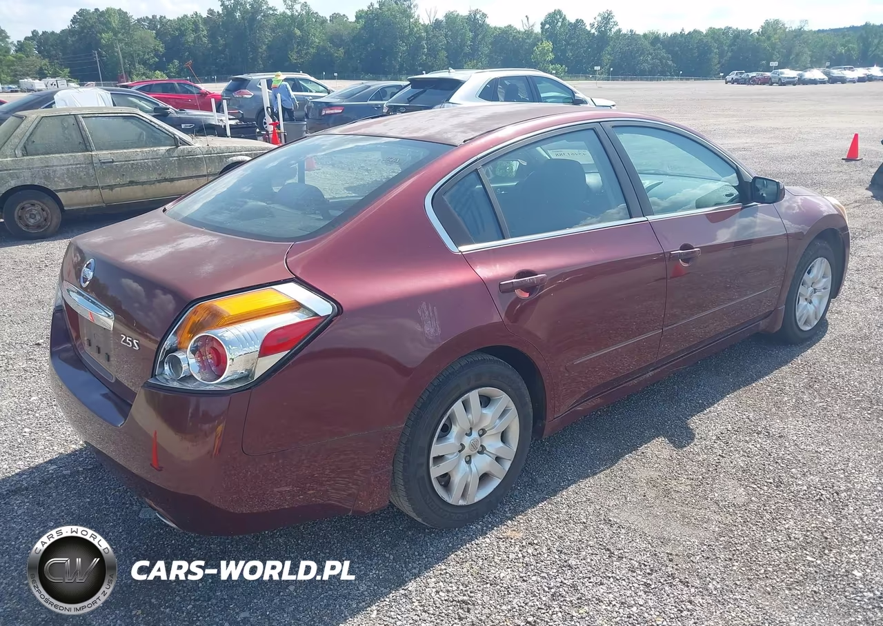 2010 Nissan Altima 2.5 S VIN:1N4AL2AP7AC172499 - 4
