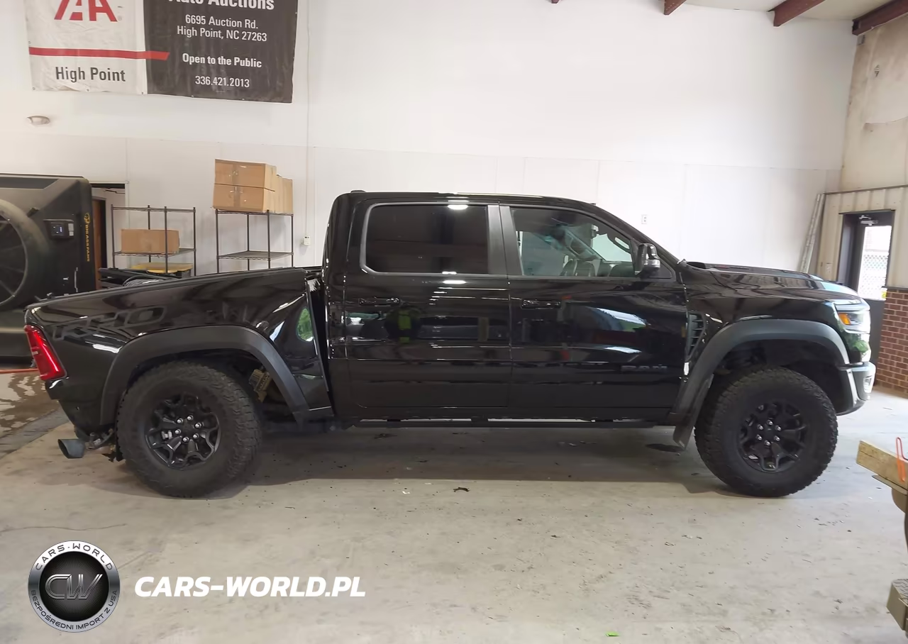 2025 Ram 1500 Rho 4X4 5'7 Box VIN:1C6SRFUP9SN722881 - 14