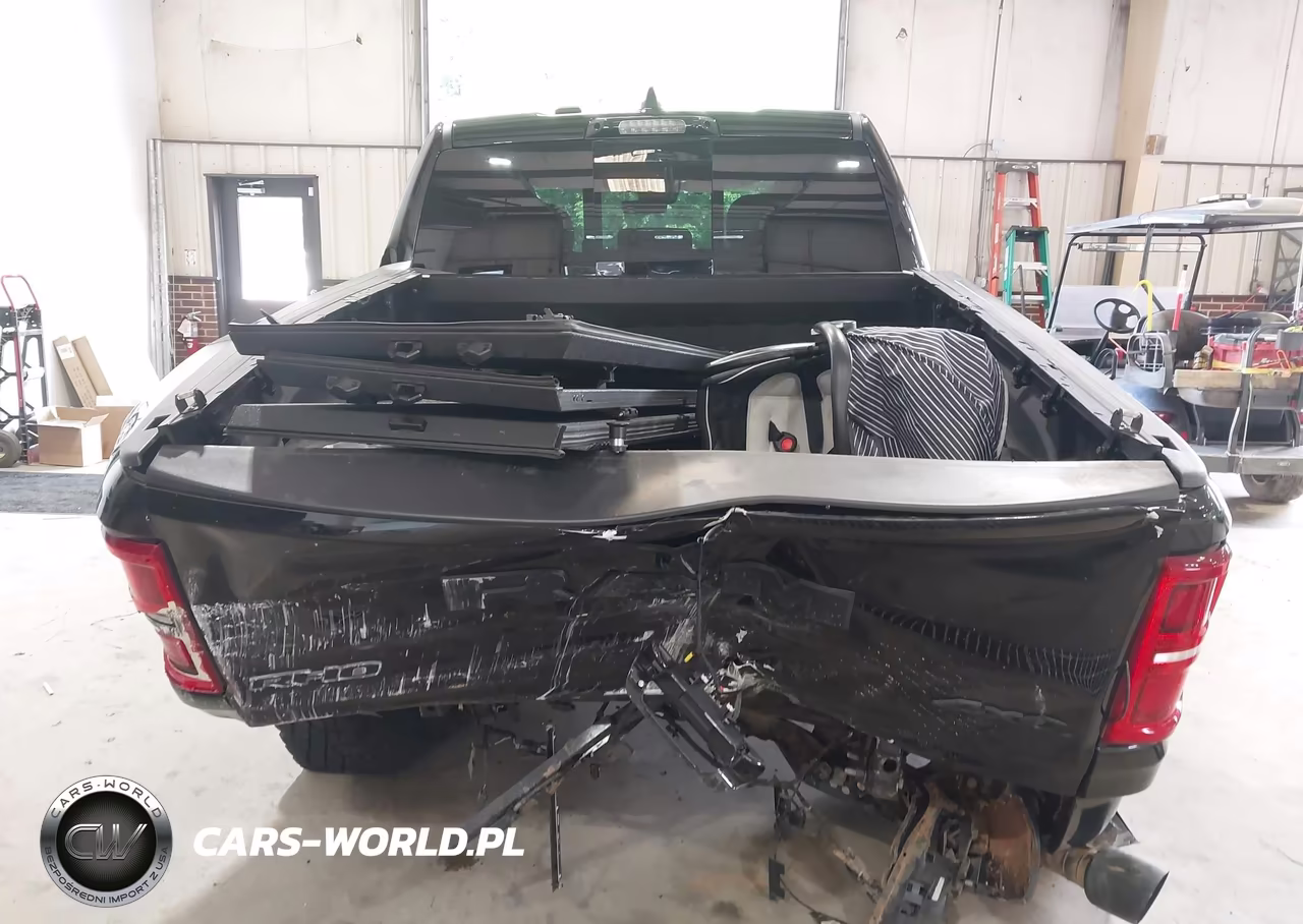 2025 Ram 1500 Rho 4X4 5'7 Box VIN:1C6SRFUP9SN722881 - 17