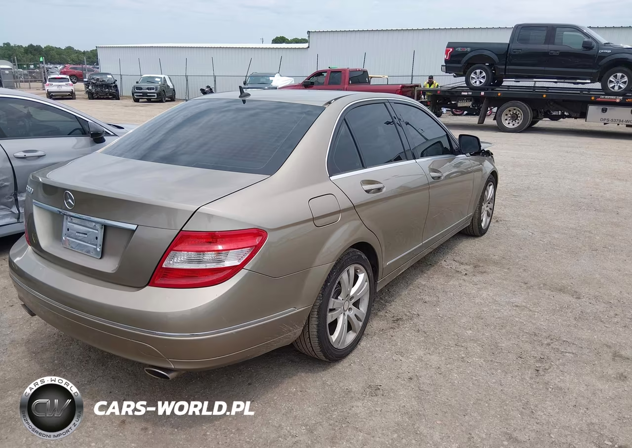 2009 Mercedes-Benz C 300 Luxury-Sport VIN:WDDGF54XX9R084666 - 4