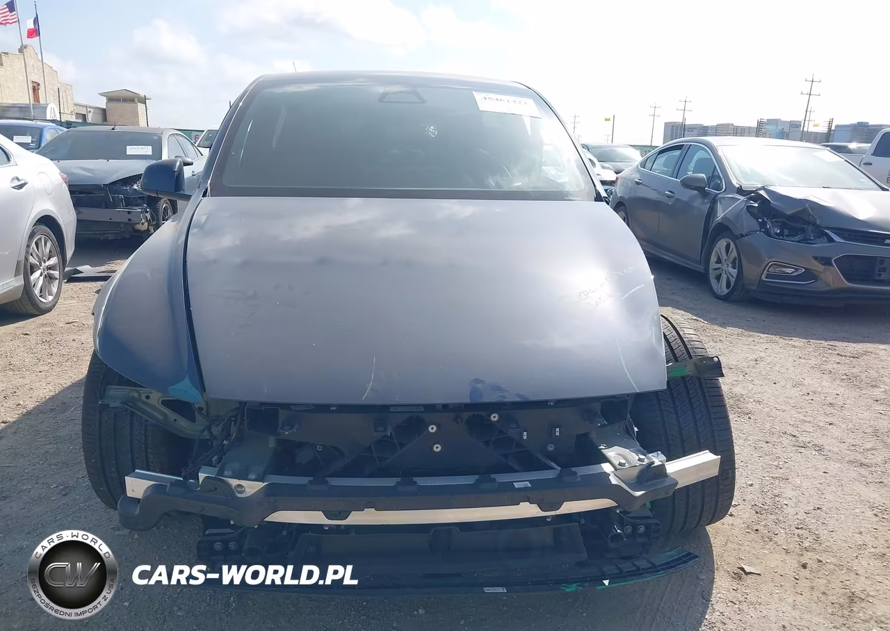 2026 Tesla Model Y Premium Rear-Wheel Drive-Rear-Wheel Drive VIN:7SAYGDED8TA684660 - 11
