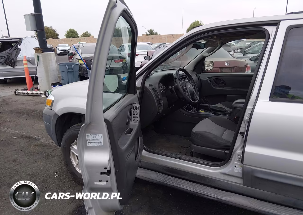 2007 Ford Escape Xls-Xls Manual VIN:1FMYU02Z17KC06389 - 5