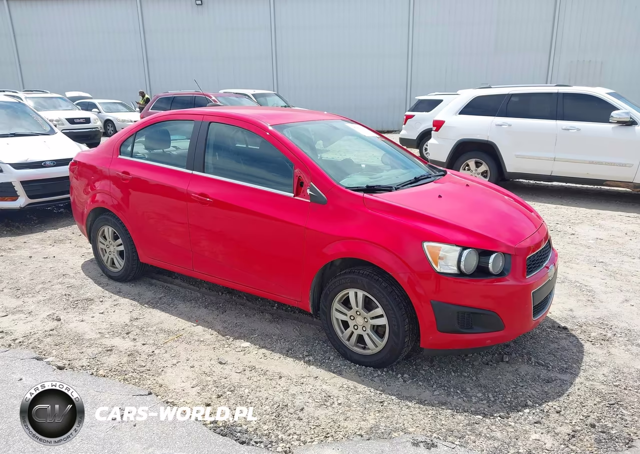 2015 Chevrolet Sonic Lt Auto – zdjęcie 1 z 12