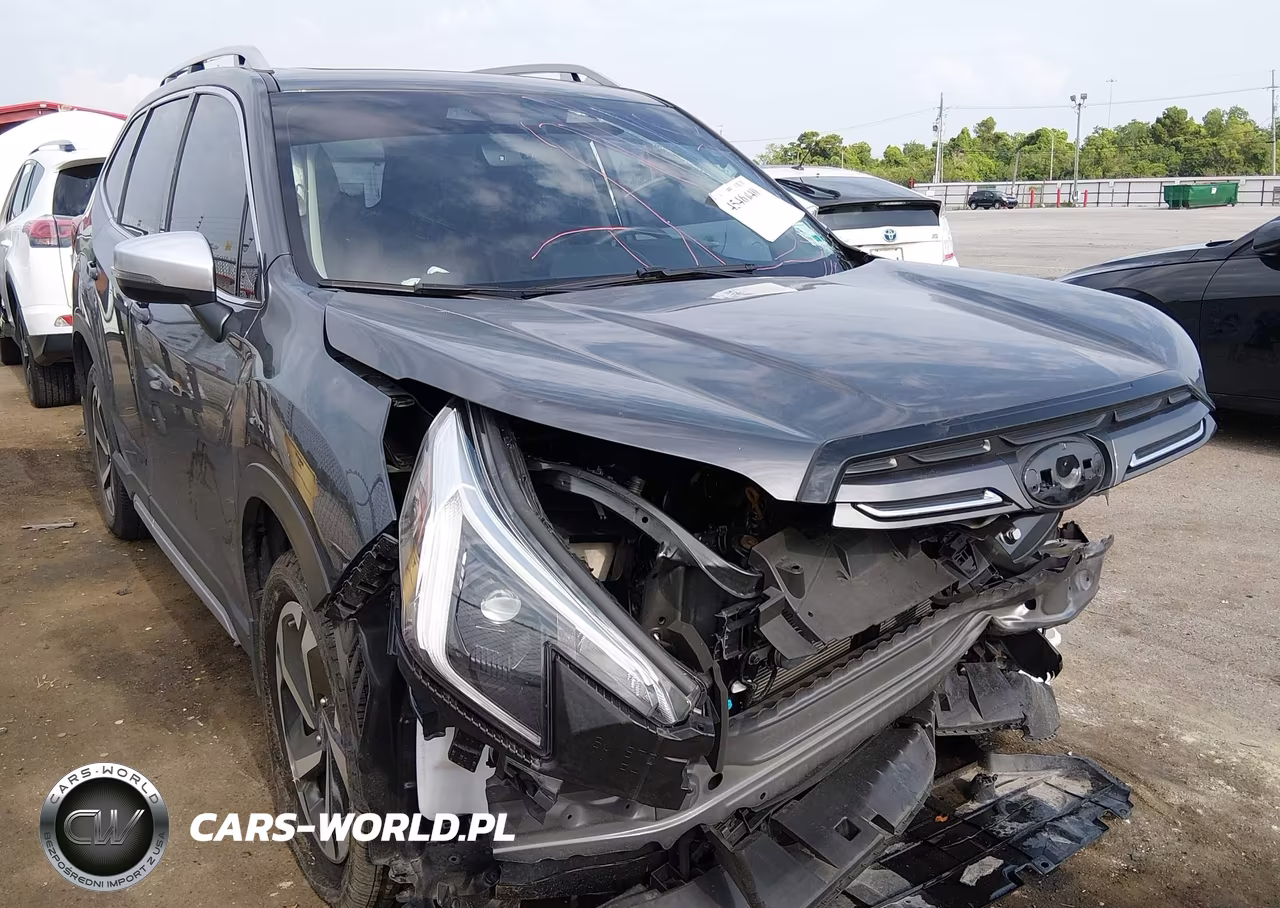 2022 Subaru Forester Touring – zdjęcie 1 z 17