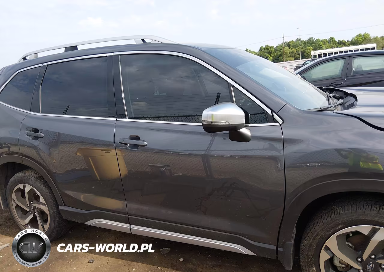 2022 Subaru Forester Touring VIN:JF2SKARC3NH530026 - 14