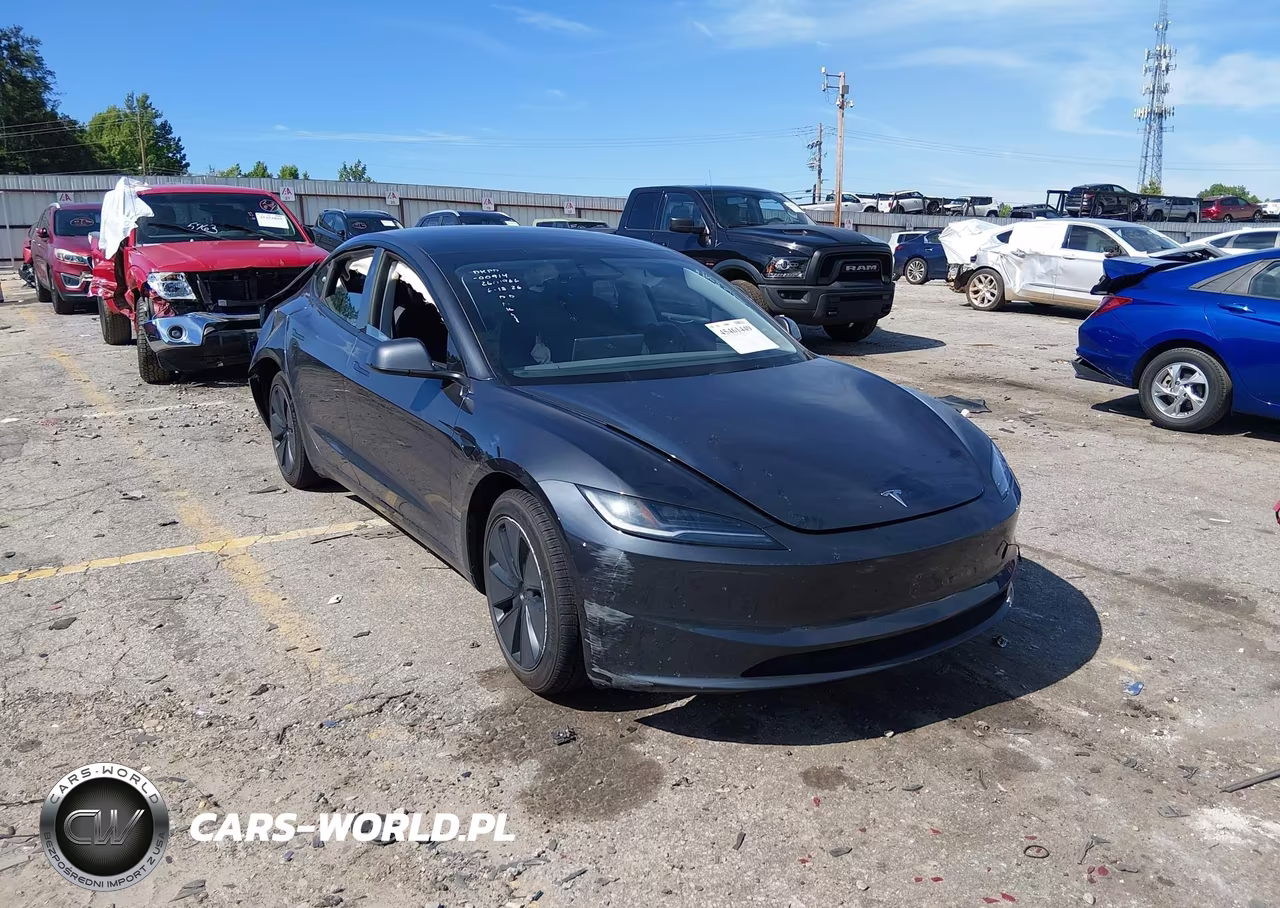 2025 Tesla Model 3 Long Range Rear-Wheel Drive-Standard Rear-Wheel Drive – zdjęcie 1 z 15