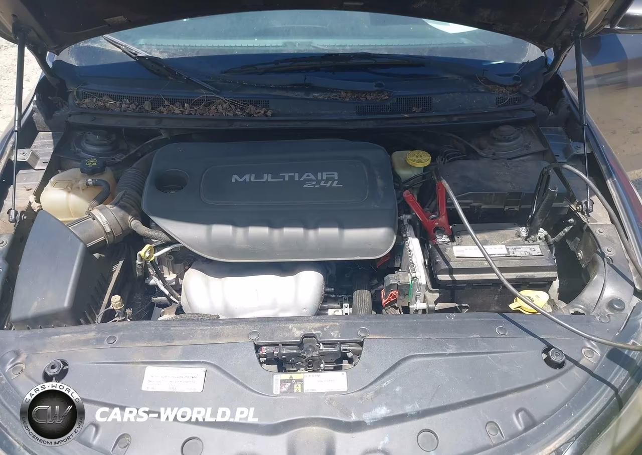 2015 Chrysler 200 S VIN:1C3CCCBB9FN529547 - 10