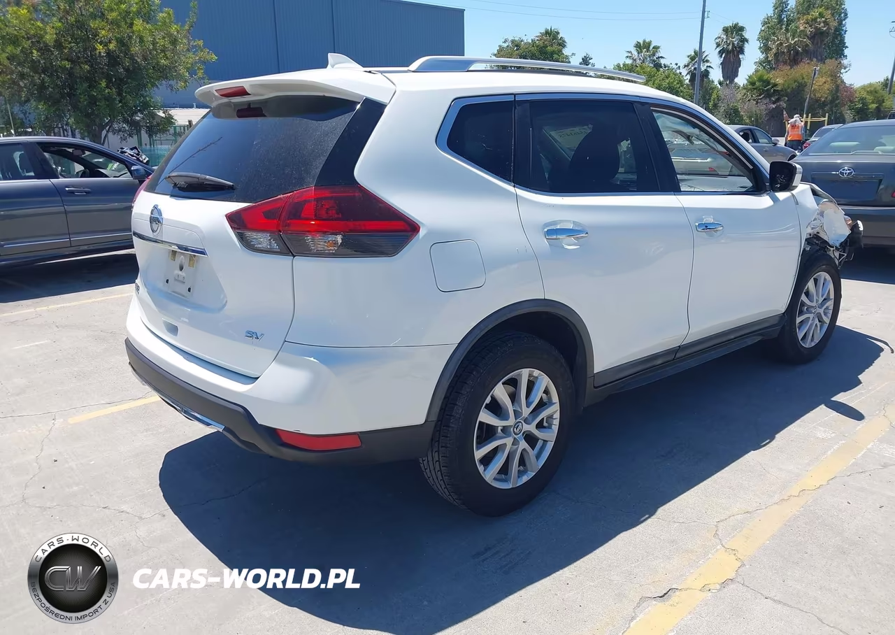 2018 Nissan Rogue Sv VIN:KNMAT2MT4JP591597 - 4