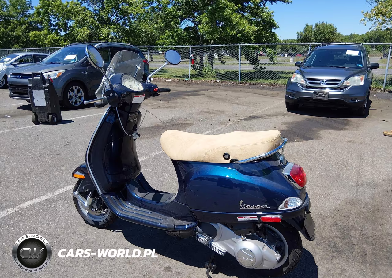 2009 Vespa Lx 150 VIN:ZAPM448F695016496 - 3