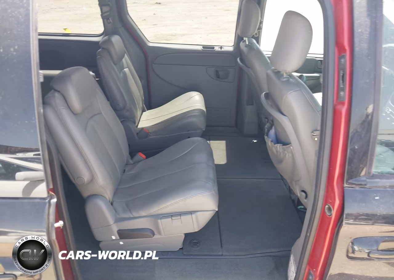 2005 Chrysler Town & Country Lx VIN:2C4GP44R85R179752 - 8
