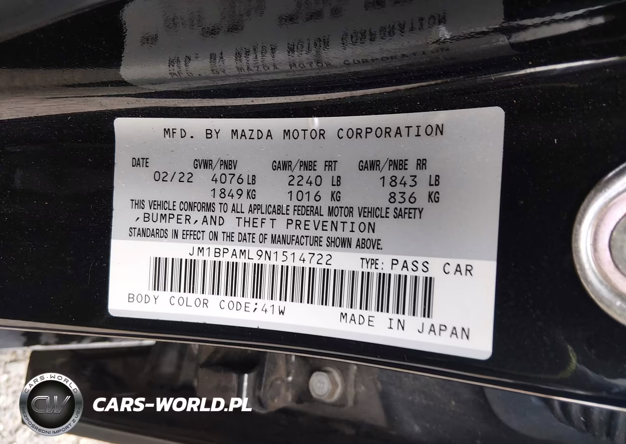 2022 Mazda Mazda3 Premium VIN:JM1BPAML9N1514722 - 9
