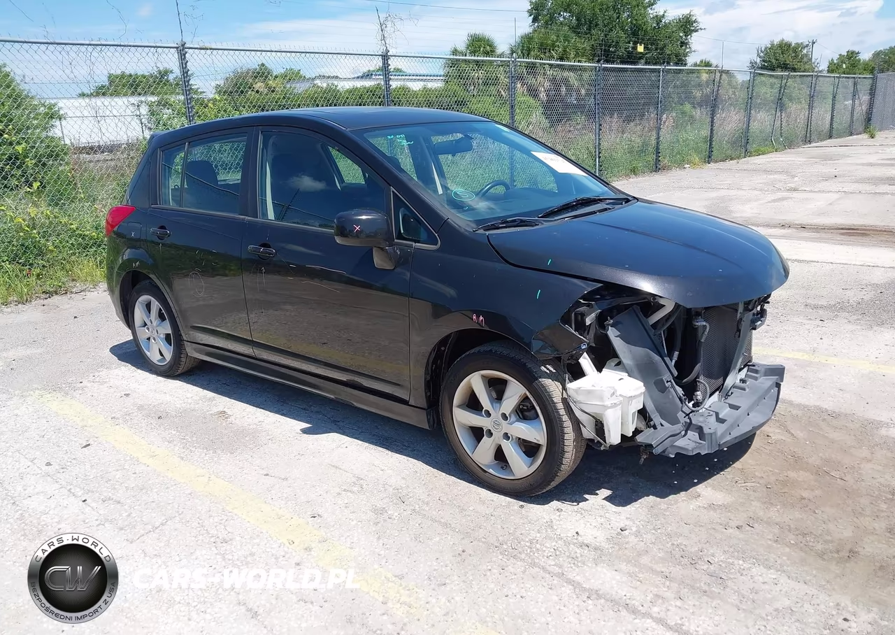 2011 Nissan Versa 1.8Sl