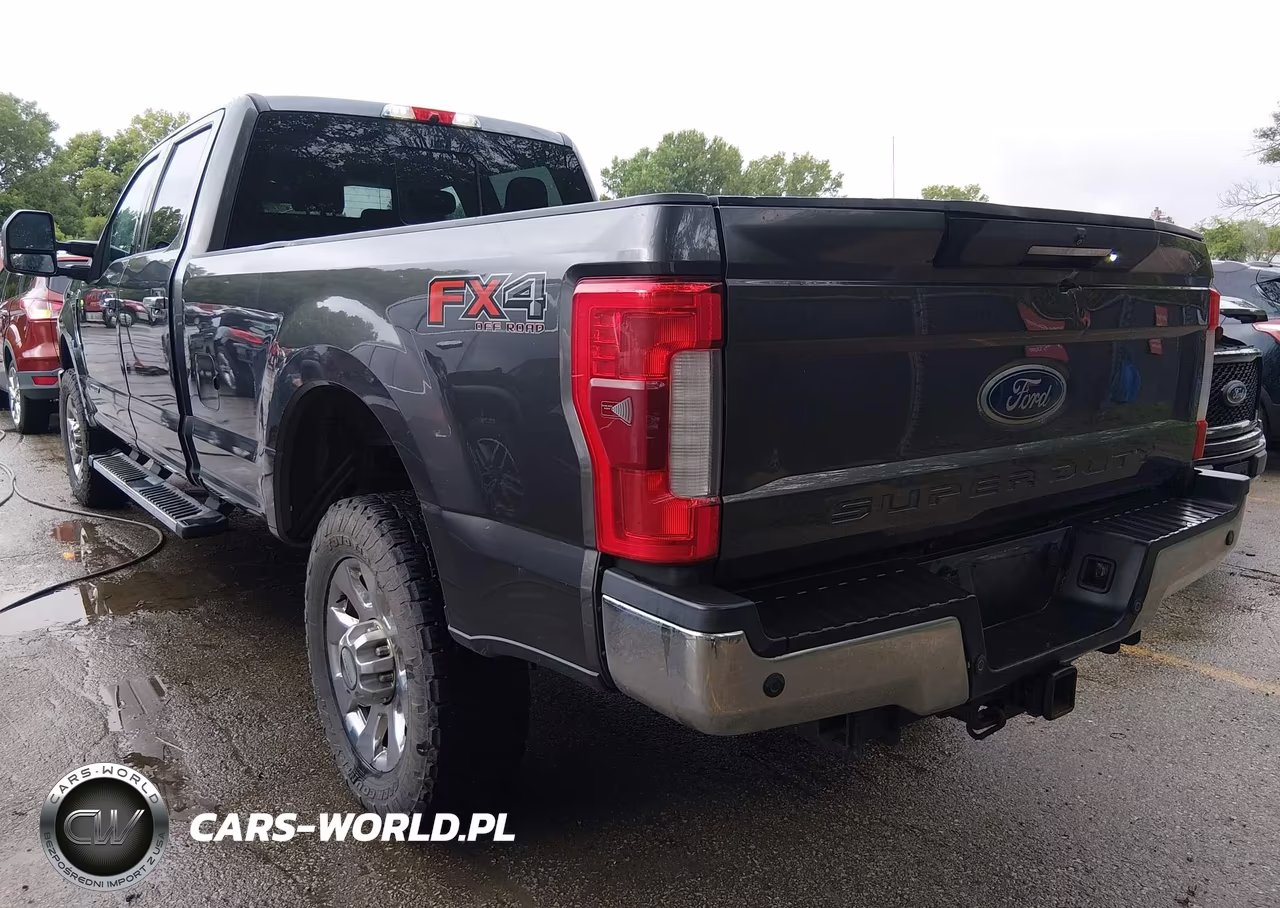 2017 Ford F-350 King Ranch-Lariat-Platinum-Xl-Xlt VIN:1FT8W3BT1HEB53446 - 3