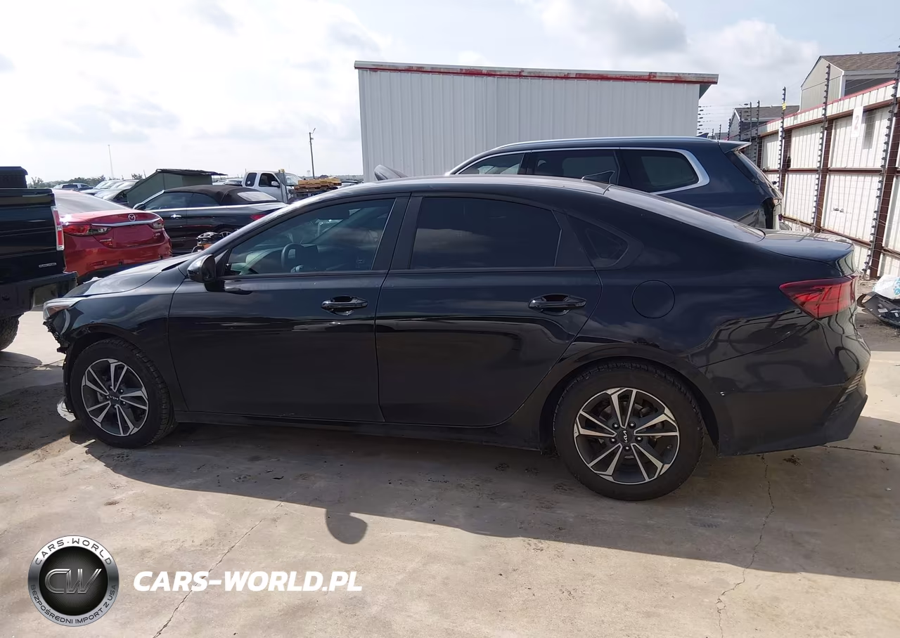 2024 Kia Forte Lxs VIN:3KPF24ADXRE817364 - 15
