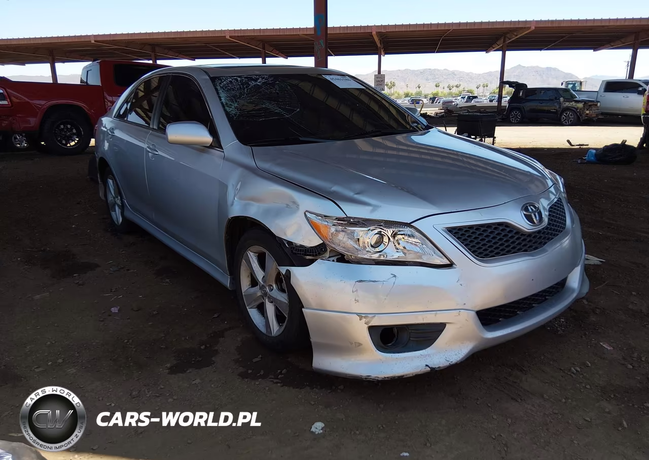 2010 Toyota Camry Se – zdjęcie 1 z 12