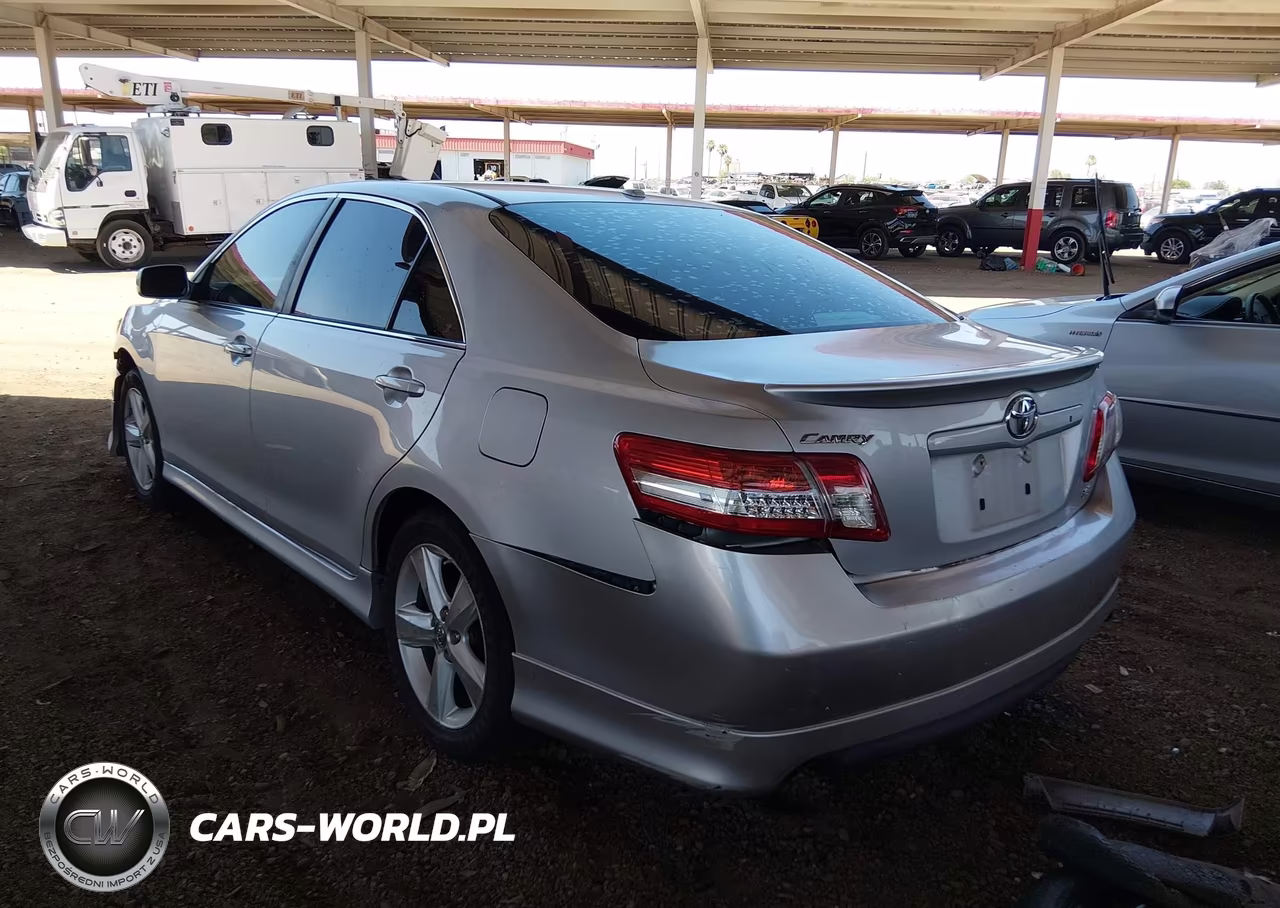 2010 Toyota Camry Se VIN:4T1BF3EK7AU046448 - 3