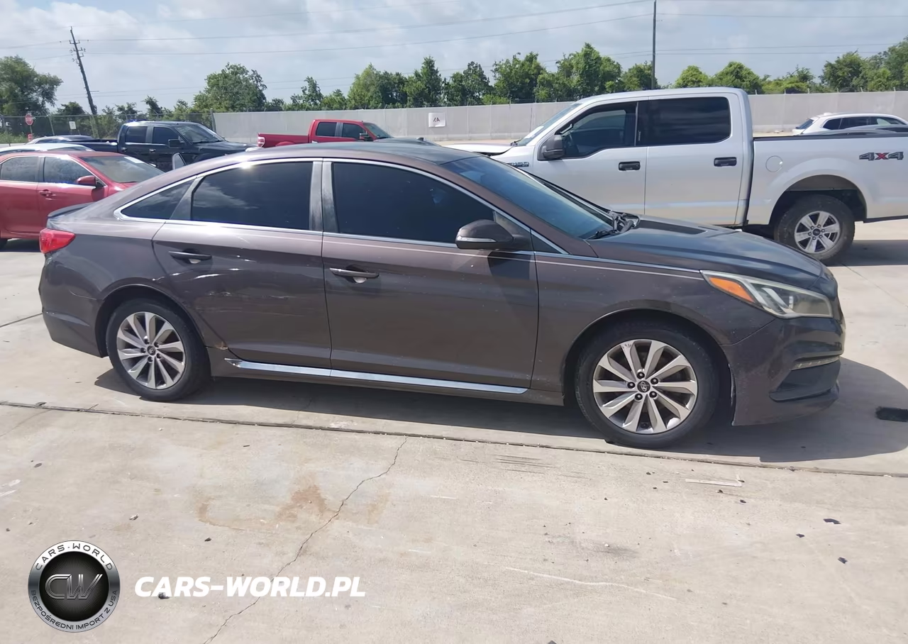 2015 Hyundai Sonata Sport VIN:5NPE34AF3FH081711 - 13