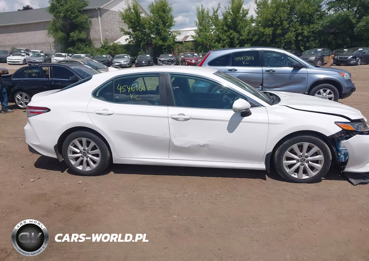 2020 Toyota Camry Le Awd VIN:4T1C11BK9LU016740 - 13