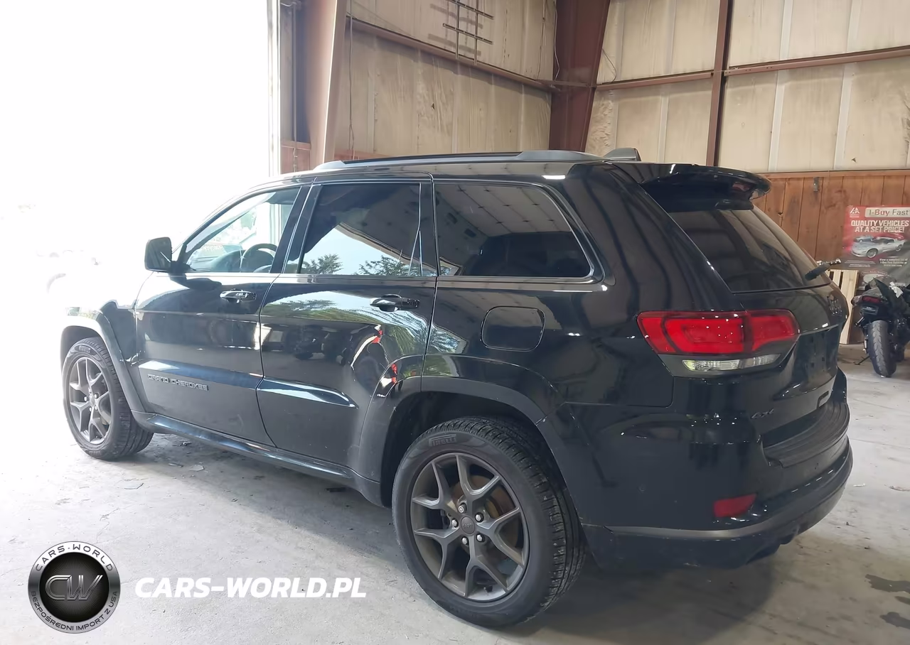 2020 Jeep Grand Cherokee Limited X 4X4 VIN:1C4RJFBG8LC317870 - 3
