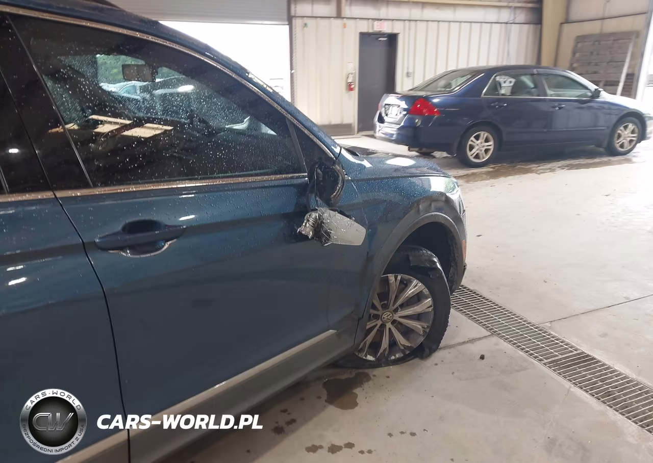 2018 Volkswagen Tiguan 2.0T Se-2.0T Sel VIN:3VV3B7AX6JM050462 - 6