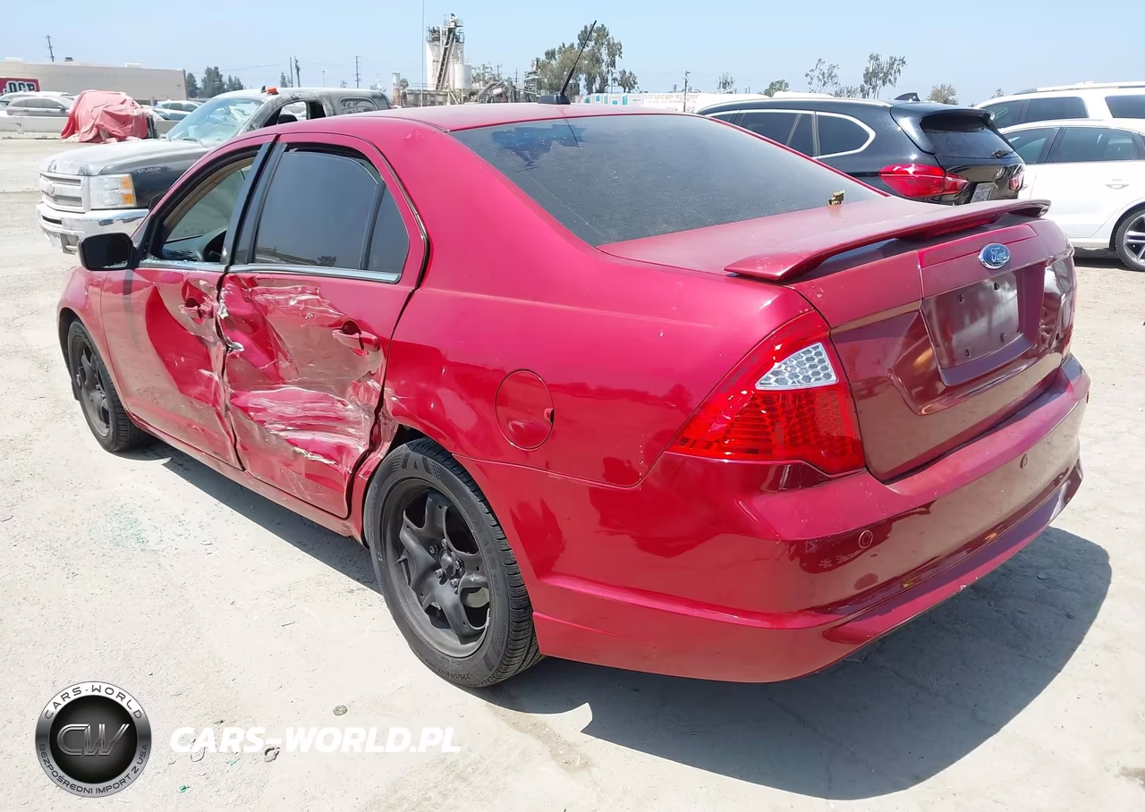 2010 Ford Fusion Se VIN:3FAHP0HA3AR254918 - 3