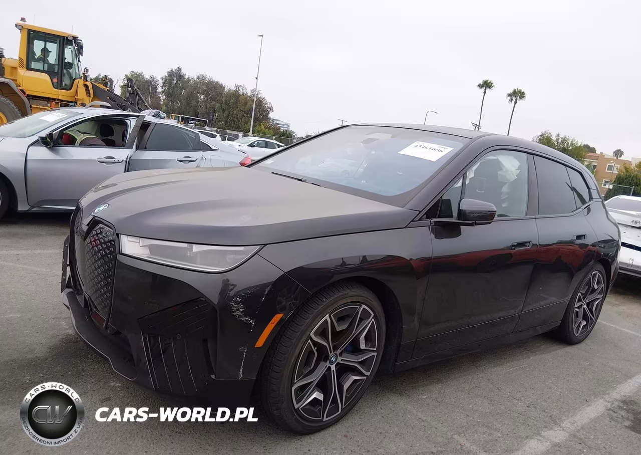 2023 BMW Ix xDrive50 VIN:WB523CF02PCL56429 - 14