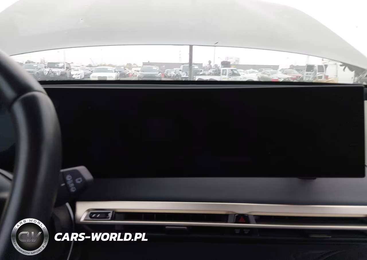 2023 BMW Ix xDrive50 VIN:WB523CF02PCL56429 - 18