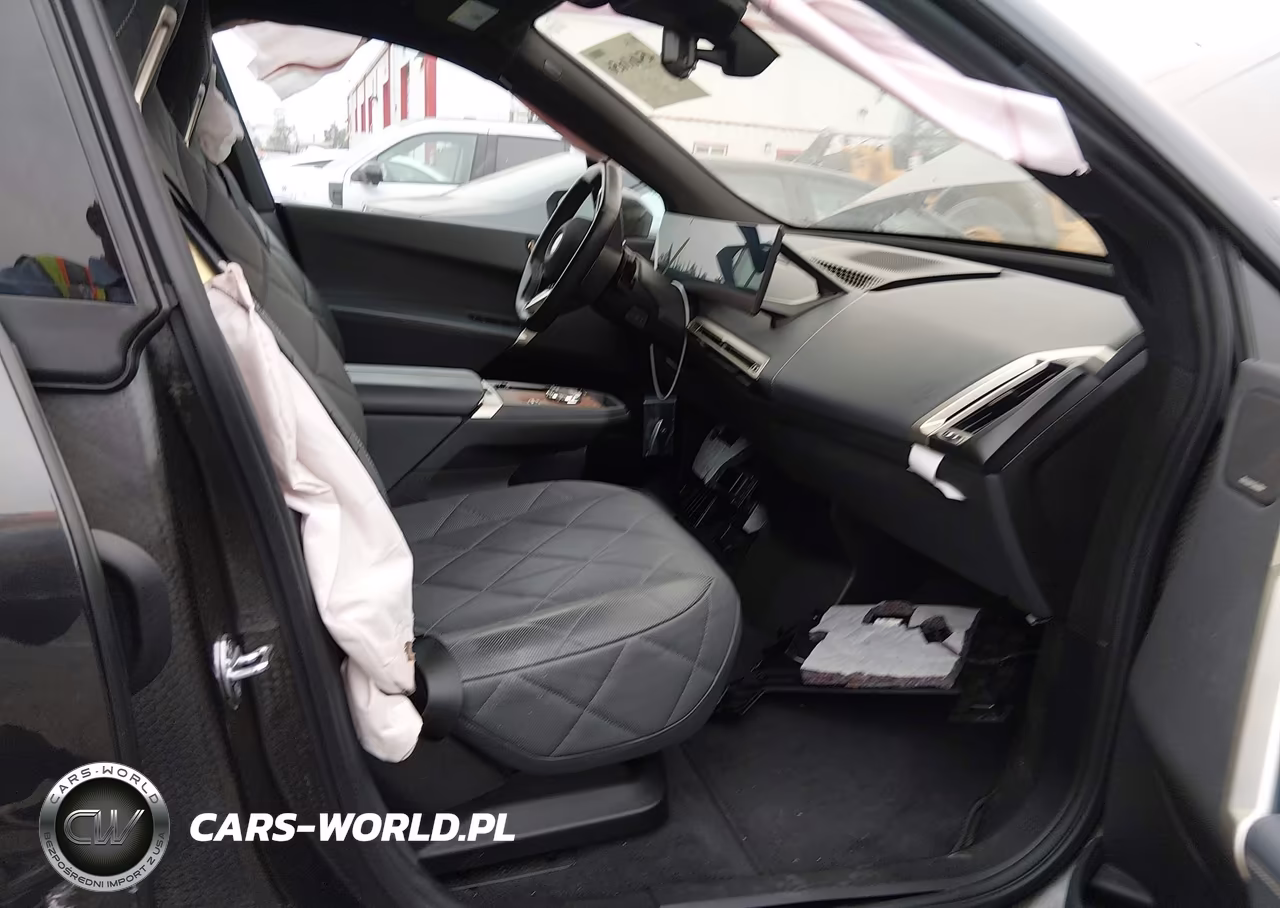 2023 BMW Ix xDrive50 VIN:WB523CF02PCL56429 - 5
