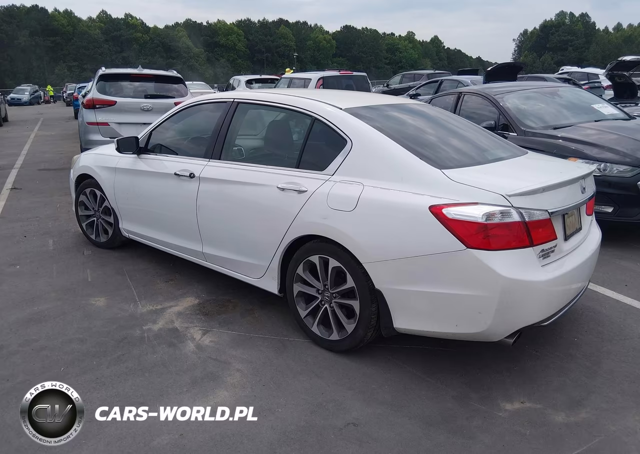 2015 Honda Accord Sport VIN:1HGCR2F58FA159581 - 3
