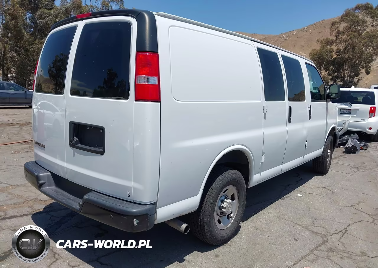 2023 Chevrolet Express Cargo Rwd 2500 Regular Wheelbase Wt VIN:1GCWGAFP4P1222707 - 4