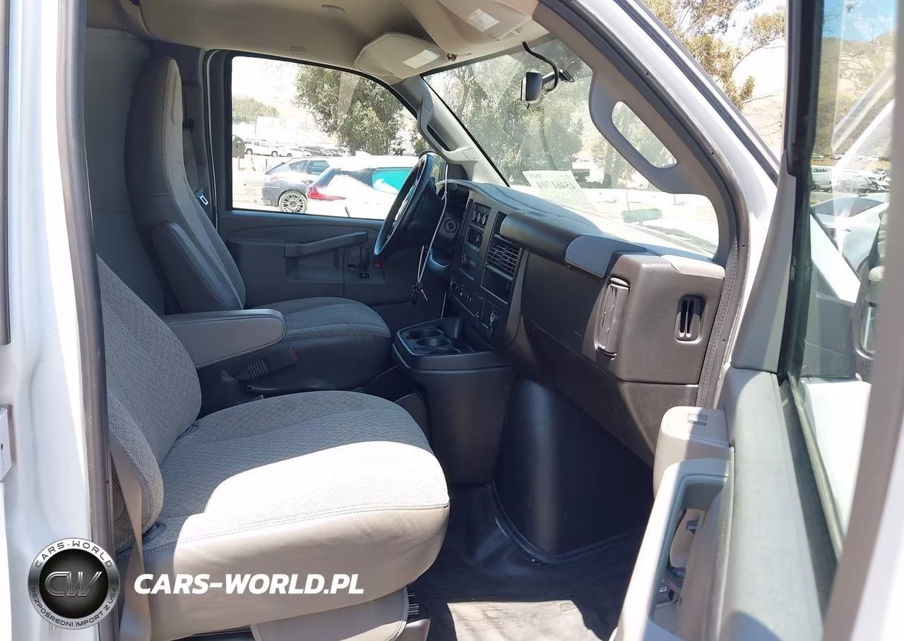 2023 Chevrolet Express Cargo Rwd 2500 Regular Wheelbase Wt VIN:1GCWGAFP4P1222707 - 5