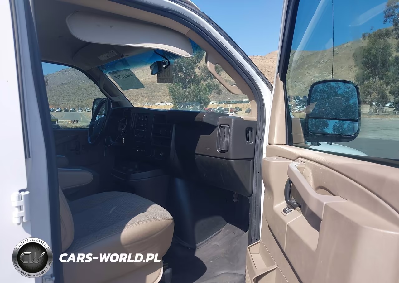 2023 Chevrolet Express Cargo Rwd 2500 Regular Wheelbase Wt VIN:1GCWGAFP7P1110032 - 5