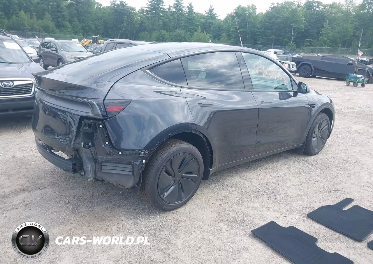 2026 Tesla Model Y Premium Rear-Wheel Drive-Rear-Wheel Drive VIN:7SAYGDEDXTF631686 - 4