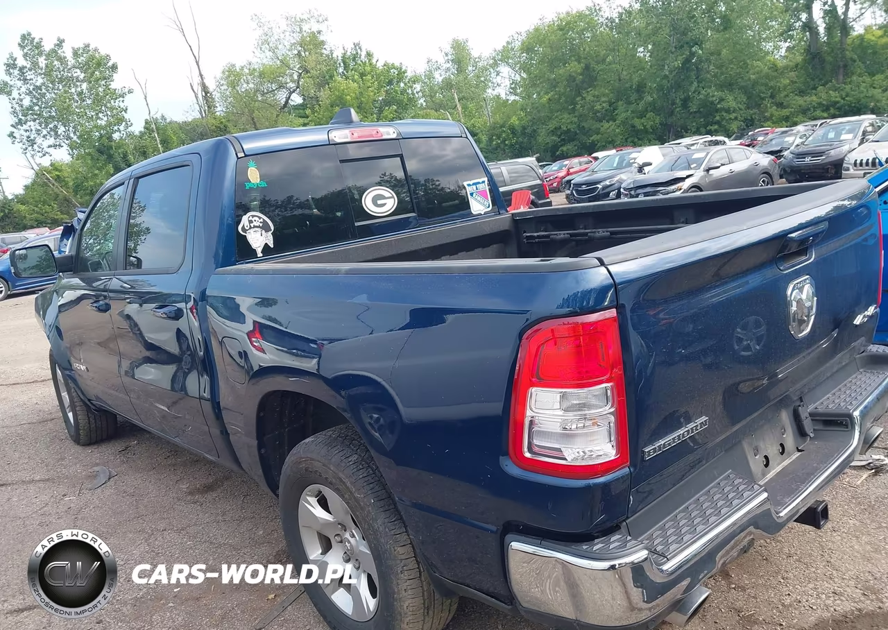 2022 Ram 1500 Big Horn 4X4 5'7 Box VIN:1C6SRFFT2NN215223 - 3